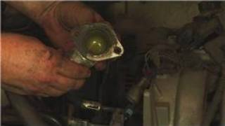 Auto Repair & Maintenance : How to Replace a Thermostat in an Auto
