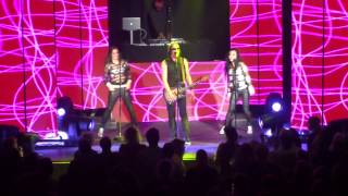 Todd Rundgren Global Tour - International Feel / Just One Victory