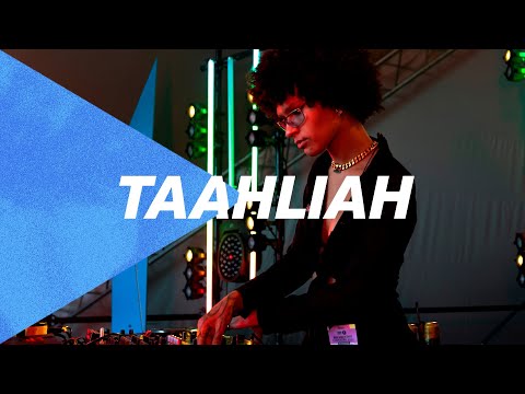 Taahliah (BBC Introducing at Big Weekend 2022) Taahliah (BBC Introducing at Big Weekend 2022)