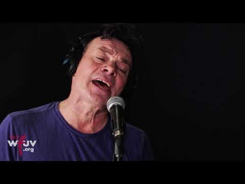The James Hunter Six - "Mm-Hmm" (Live at WFUV)