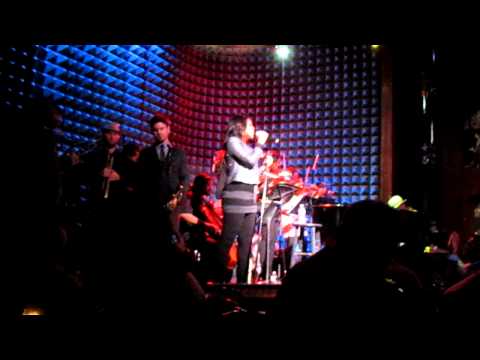 Sasha Allen - "Going in Circles"