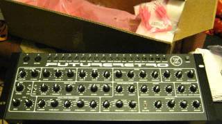 Video thumbnail for Analog Semi-Modular Future Retro XS - Bassline by Synth and Sound