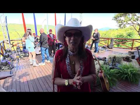 A TODA TODA ELISANGELA SALOMOM  NOS 5 ANOS DO MUNDO DOS NEGÓCIOS