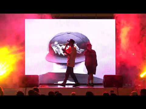 YAYOI x CLINXY ( DI NARAMDAMAN) LIVE AT PARANAQUE REBELS 15TH ANNIVERSARY