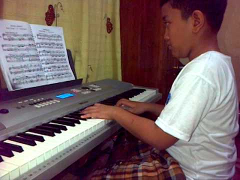 F. Burgmuller : Op. 100 No. 16 Douce Plainte played by Jeremy SITORUS (10 years)