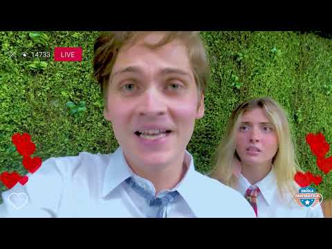 DANIEL FICOU FAMOSO NA ESCOLA FANTÁSTICA