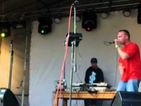 Buka - Nic mi się nie chce ft. Mati @ Śląski Rap To Pewniak Fest - 23.07.2011 !