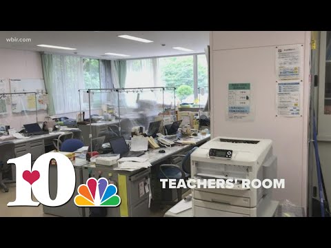 Learn about the differences between Japanese and American schools