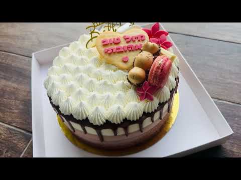 עוגת מוס פרח ורוד - תמונה מהסרטון