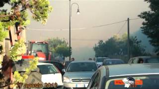 preview picture of video 'Un vastissimo incendio colpisce Pisticci'