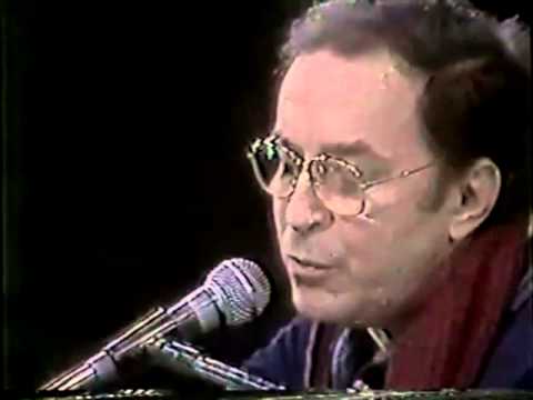 João Gilberto - A Primeira Vez - ( Música de Bide e Marçal - versão João Gilberto)