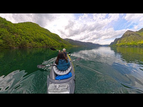 Esplorando il lago d’Idro in kayak - 20 km di pura bellezza