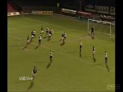 Linfield 6 - Glentoran 0