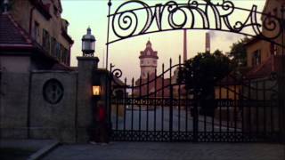 Willy Wonka & the Chocolate Factory OST - 03. Charlie's Paper Run