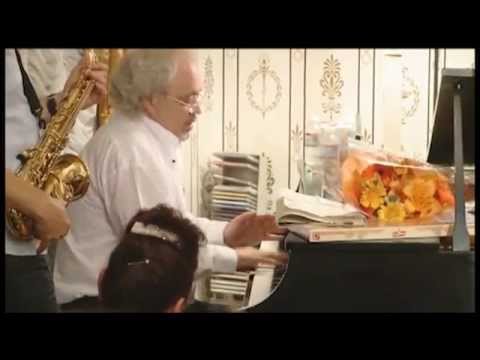 Jacob Nakhman plays live with Dave Koz, M.Lington, Sergey Chipenko