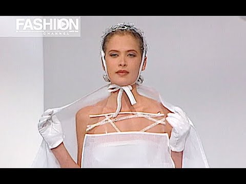 COURRÈGES Fall 1993 Paris - Fashion Channel