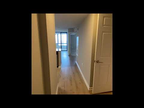 Take a Tour of the Kenwood (1B) Floor Plan
