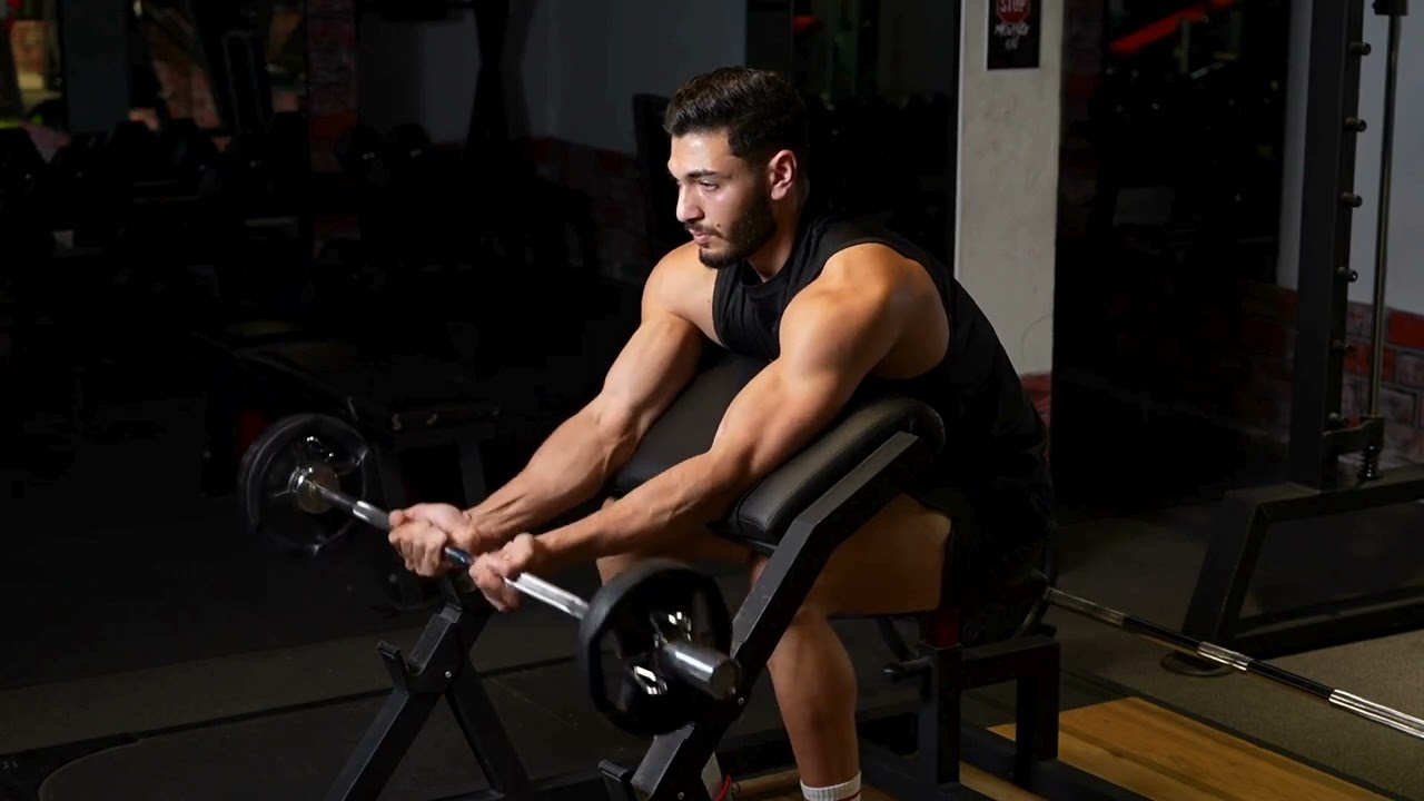 EZ-Bar Curl exercise