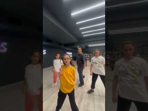 🇦🇲 Rehearsal for the Do It My Way music video (by Yan Girls)