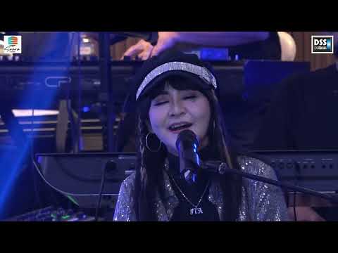 BALADA SEJUTA WAJAH - ITA PURNAMASARI - HALAL BIHALAL ROCK - SWARA DSS - KONSER 7 RUANG