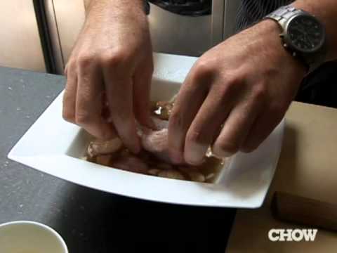 How to Poach Tuna with Water - CHOW Tip
