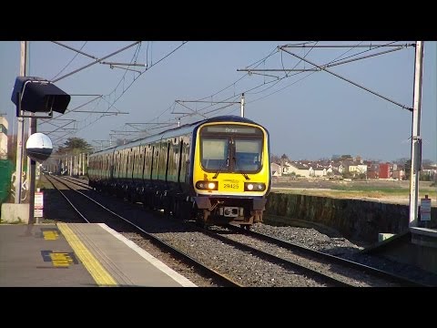 29000 Class DMU Train number 29425 - Booterstown Station, Dublin