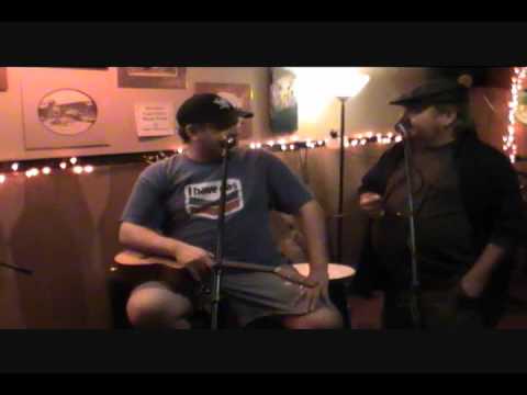 Aaron 'the uke slinger' Jones interview by SongCrafters Host Dennis C. Lee