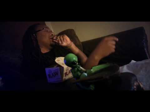 Zaya Zay - 32Barz | (Official Visual)