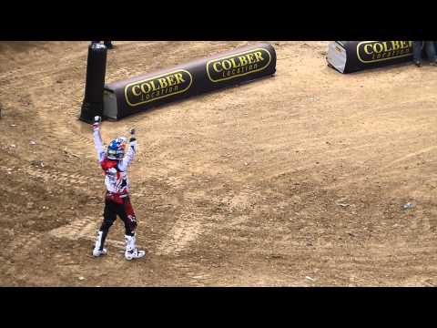 FMX Tom Pagès Supercross Bercy2012 et ça nouvelle figure