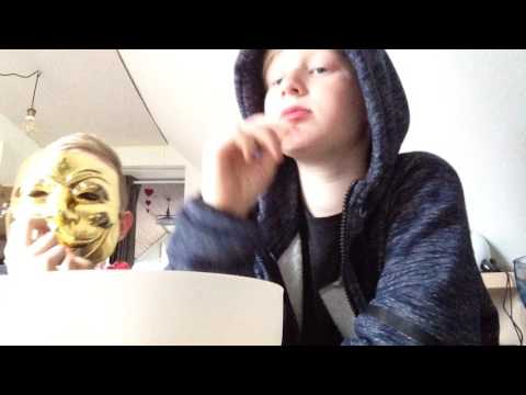 Mikkel og Storm spiser chips forbud for børn