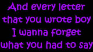 Kelly Rowland - Broken [Lyrics]