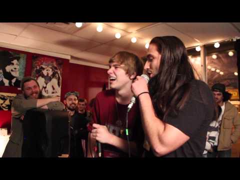 Freestyle: Diggy Splash vs Status - No Coast