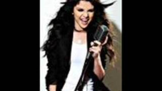 selena gomez as a blonde