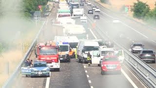 Il video del tamponamento in A21: i soccorsi in autostrada per aiutare i feriti