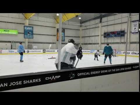 Pavelski & Son at Sharks Practice