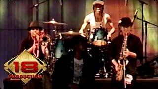 Download lagu Shaggy Dog - Begitu Saja (Live Konser Ancol 27 Desember 2006) mp3 Download lagu Shaggy Dog - Begitu Saja (Live Konser Ancol 27 Desember 2006) mp3