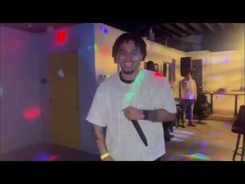 "MIA" (feat. BreadHouse & TWIIST) by Jay Boogie