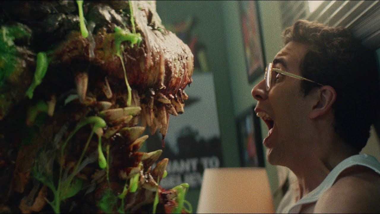 Snails & Space Laces - Break It Down (feat. Sam King) [Official Music Video]