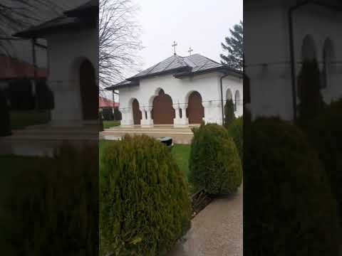 Mânăstirea Ghighiu- Izvorul Tamaduiri