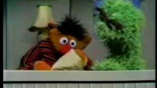 Sesame Street - Ernie which lost Rubber Duckie