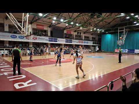 MBK Ružomberok vs YAKE Košice - faul