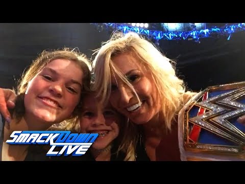 Road Dogg Wants Fans To Pick A Side In Charlotte Flair vs. Becky Lynch Feud