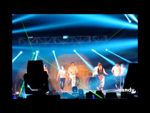 [fancam] 141108 Super Show 6 Hong Kong D&E 1+1=love, Motocycle,Hello,Oppa Oppa