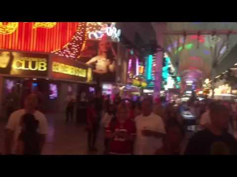 Bruna na Freemont Street