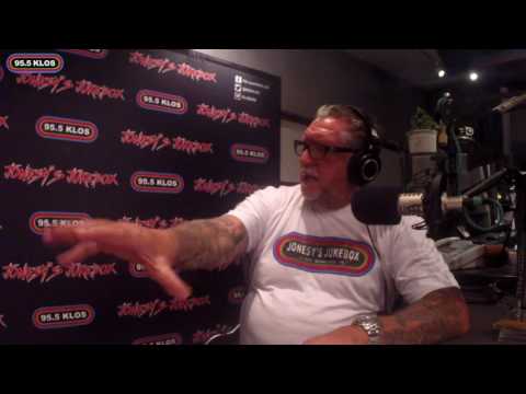 Johnny Depp In-Studio with Jonesy's Jukebox