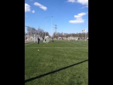 RKAVV F1 (za) vs. Voorschoten`97 F1 (za) 6-4-2013 13:45