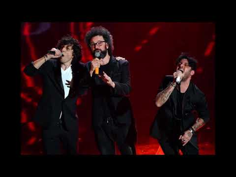 Ermal Meta e Fabrizio Moro con Simone Cristicchi - Non mi avete fatto niente (Live Sanremo 2018)