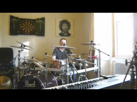 John Findlay / The Police - Synchronicity 2 (Drum Cover)