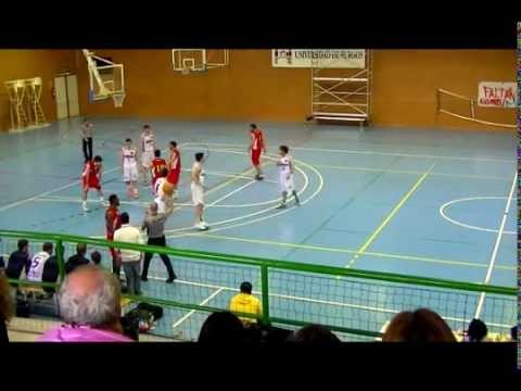 Liga 1ª Div. Masc. J18 25-04-2015 Universidad de Burgos vs Ortoinvisible C. B. La Flecha
