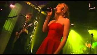 Hooverphonic - Day After Day, Shampoo Lies The Truth - LIVE 2/3